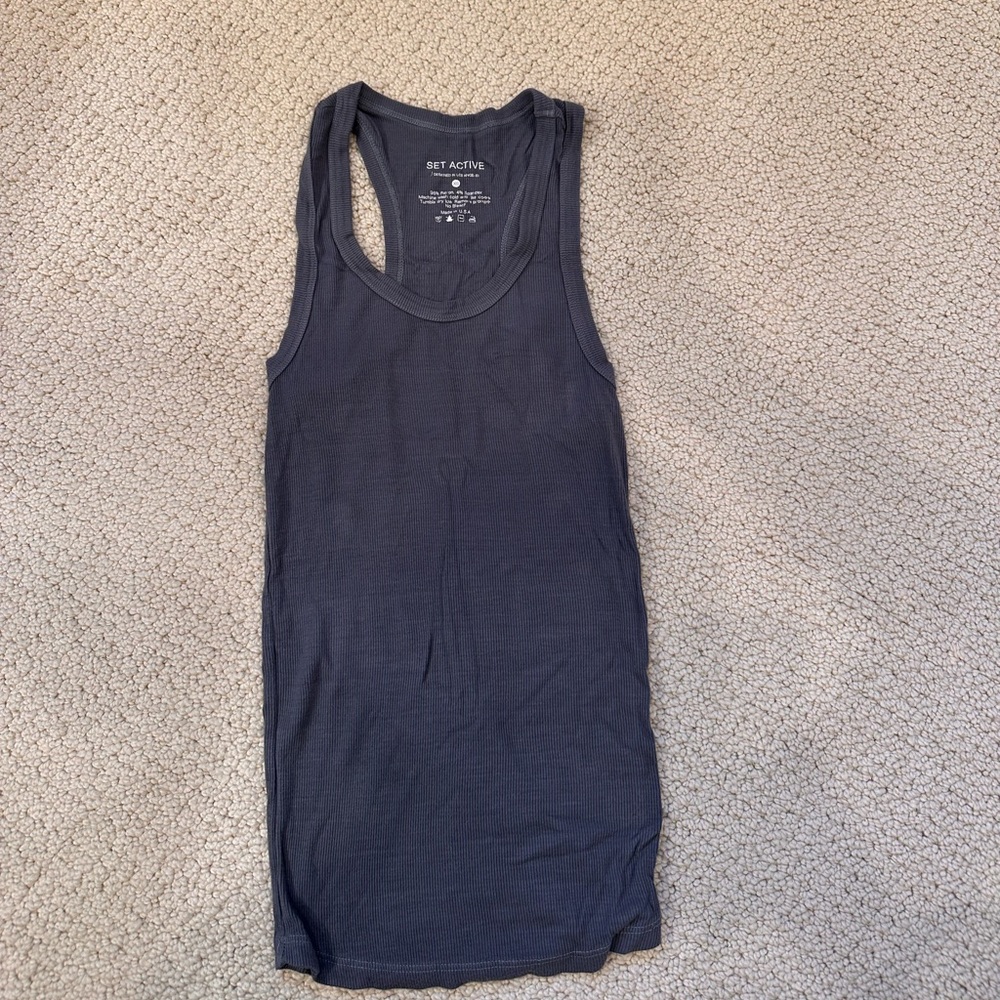 Set Active Tank in size XS in navy/gray